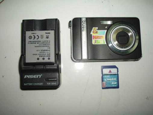 出售明基E800再送1M内存卡-数码相机
